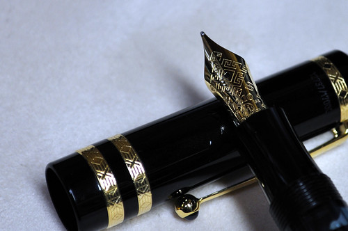 モンブラン 作家シリーズ／ドストエフスキー – 夜の果てへの旅