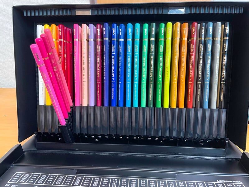 塗り絵ブログ【森のちいさな女の子】三菱色鉛筆ユニカラーの100色