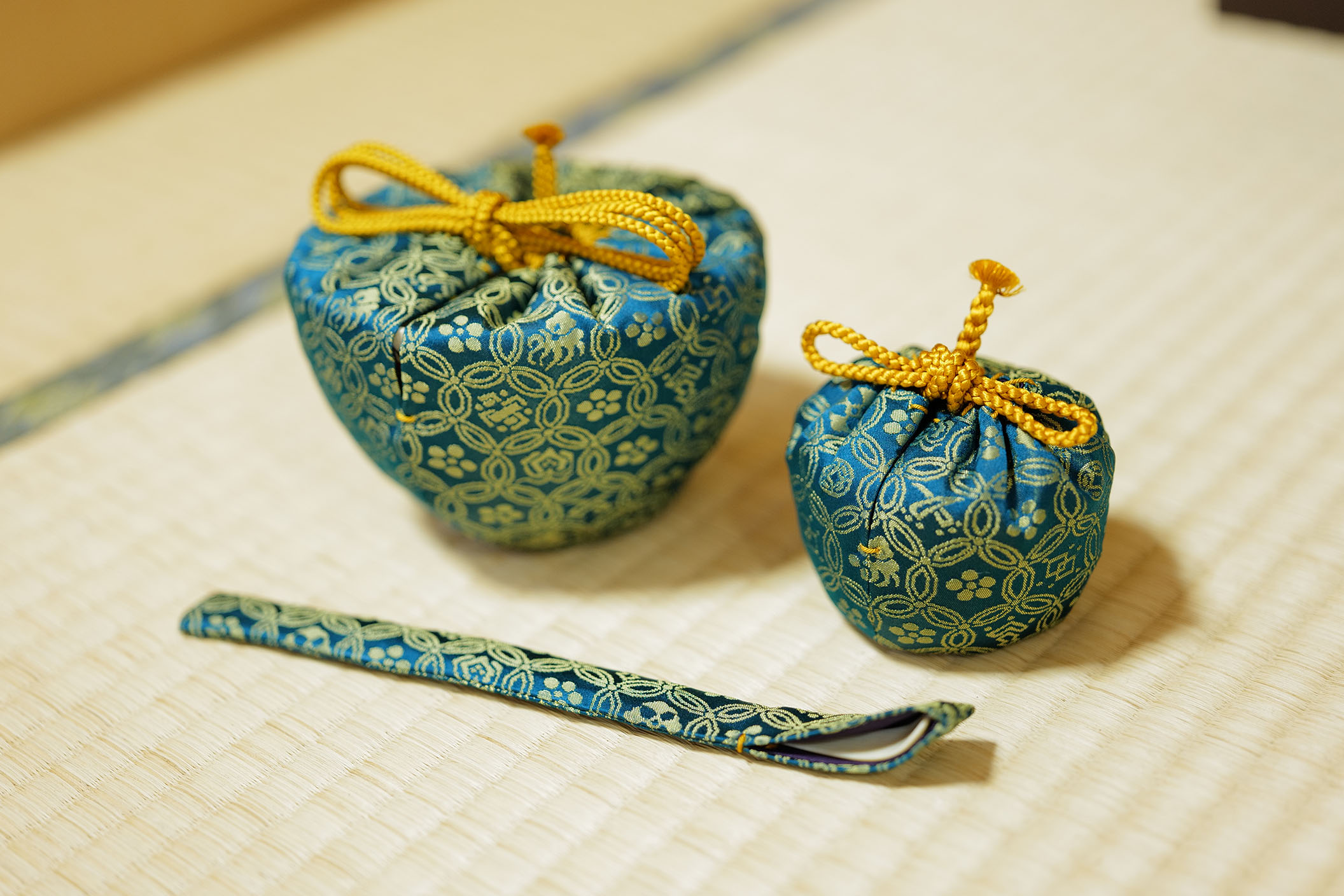 茶道具茶杓東雲(しののめ) 竹製収納ケースに修理有りS823CS