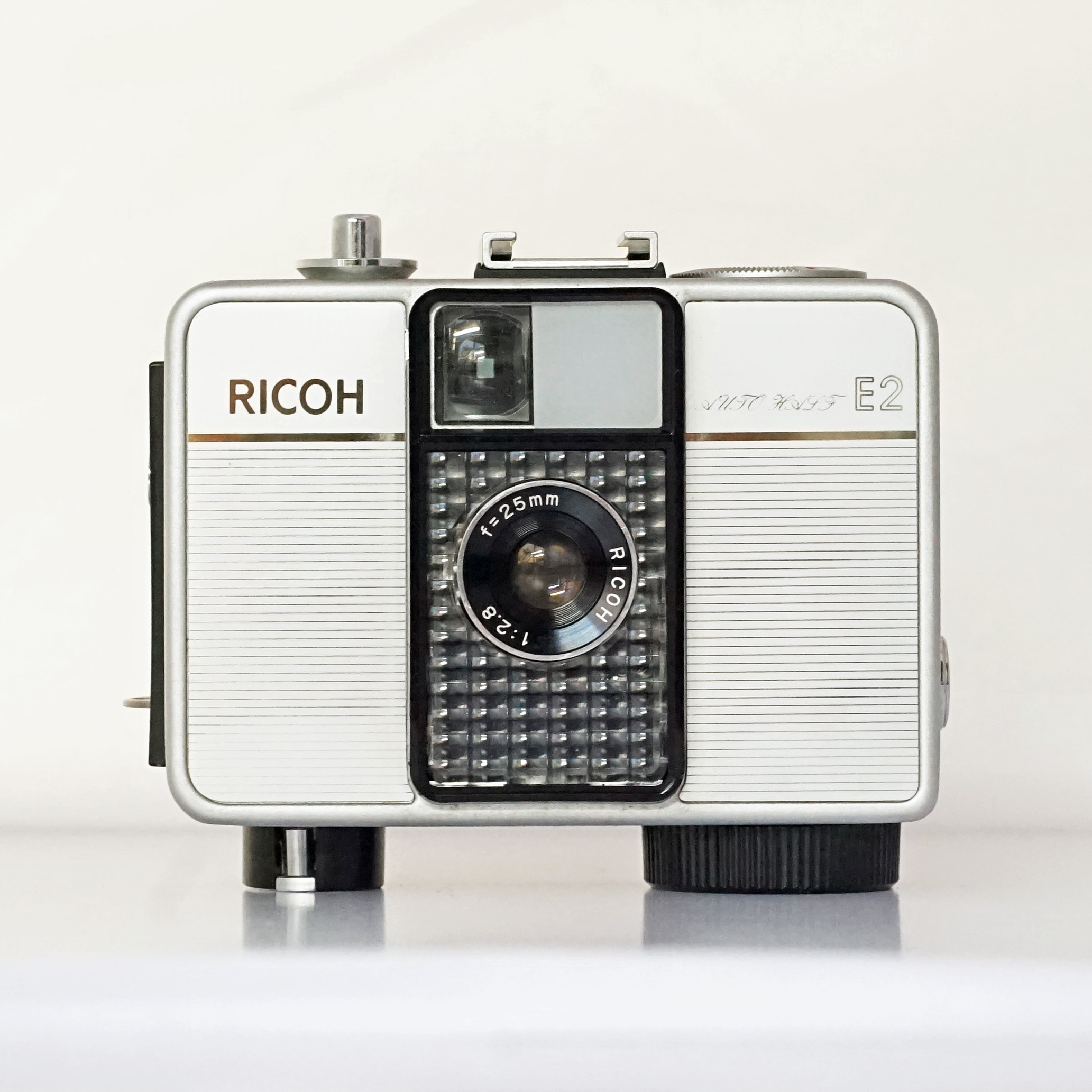 RICOH AUTO HALF E2 リコーオートハーフフイルムカメラ