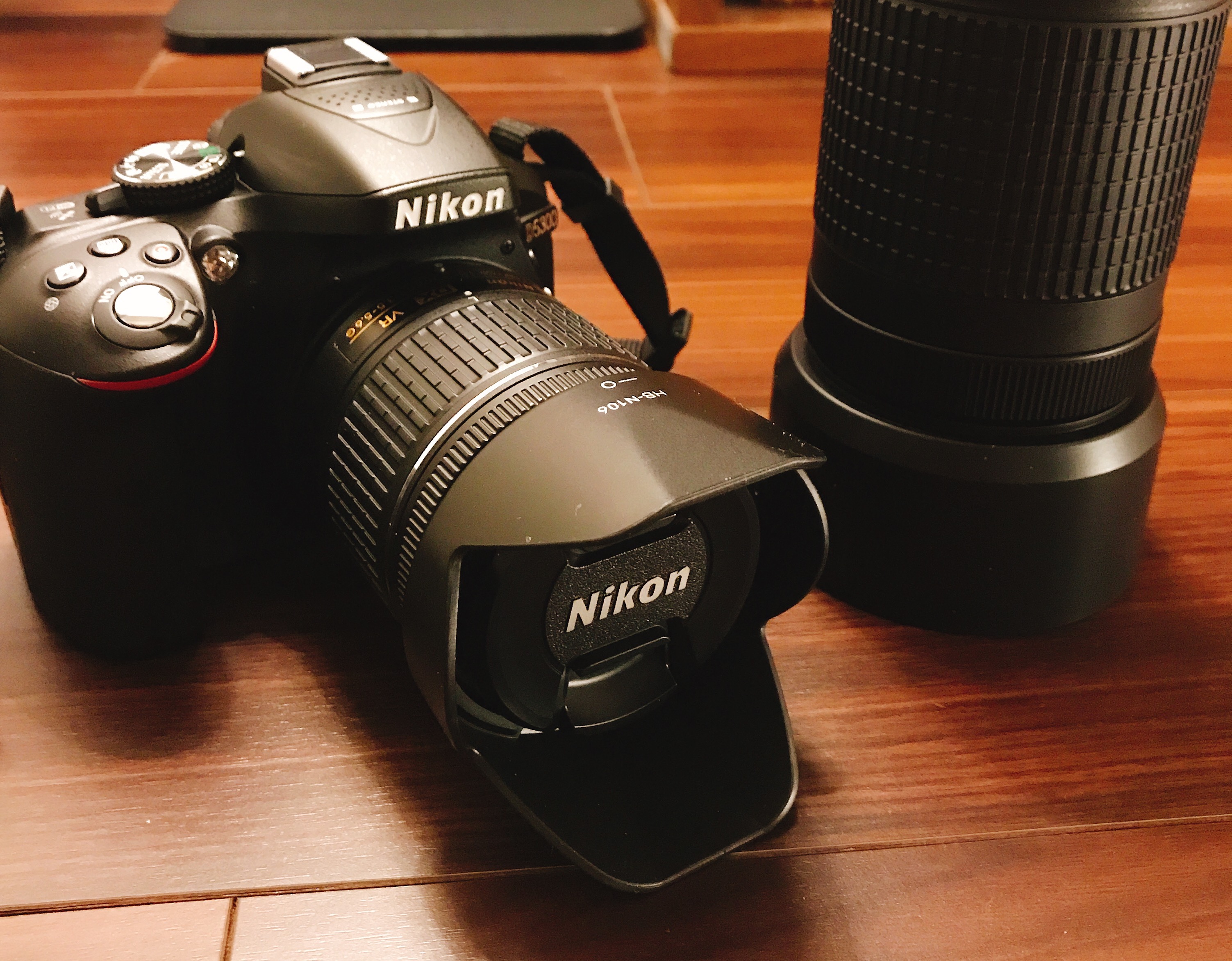 ♥ Nikon D5300 ♥新型レンズ♥初心者おすすめ♥ 一眼レフカメラ