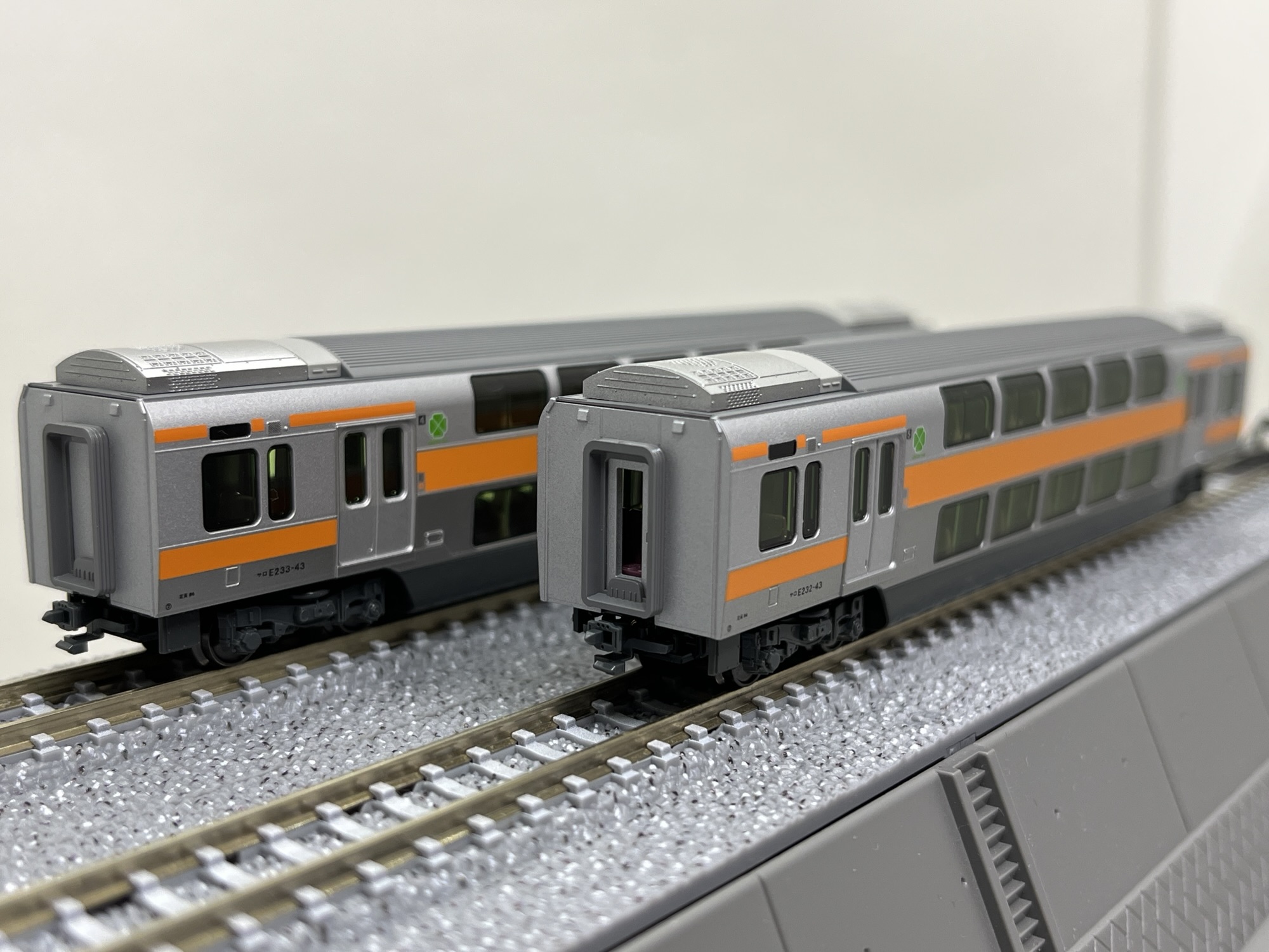 E233系中央線グリーン車（KATO・N）入線レビュー – MSangaの鉄道模型の