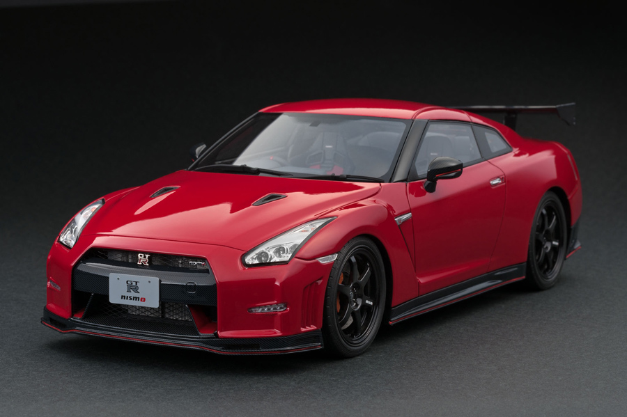 IG0046 1/18 NISSAN GT-R NISMO Vibrant Red | LINE UP | ignition