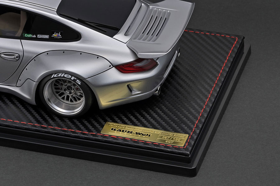 RWB997 ignition model1/18 シルバーオートサロン限定 RWB997 ignition