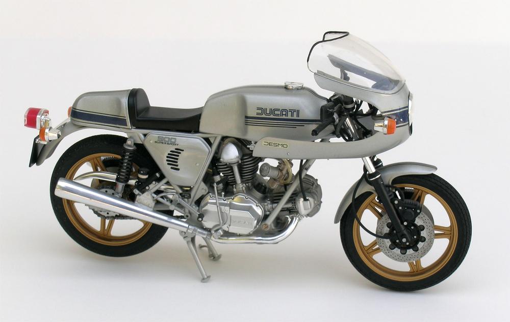 Tamiya 1/12 Ducati 900 Supersport… - iModeler