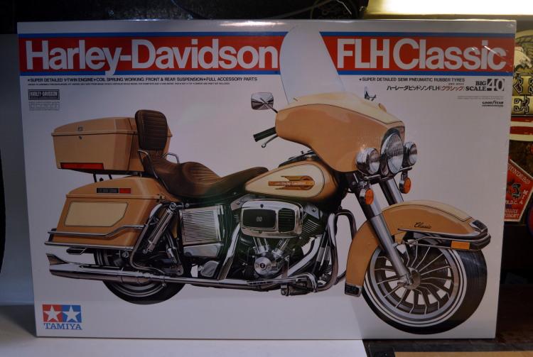 TAMIYA FLH CLASSIC - 1/6 Harley Davidson - iModeler