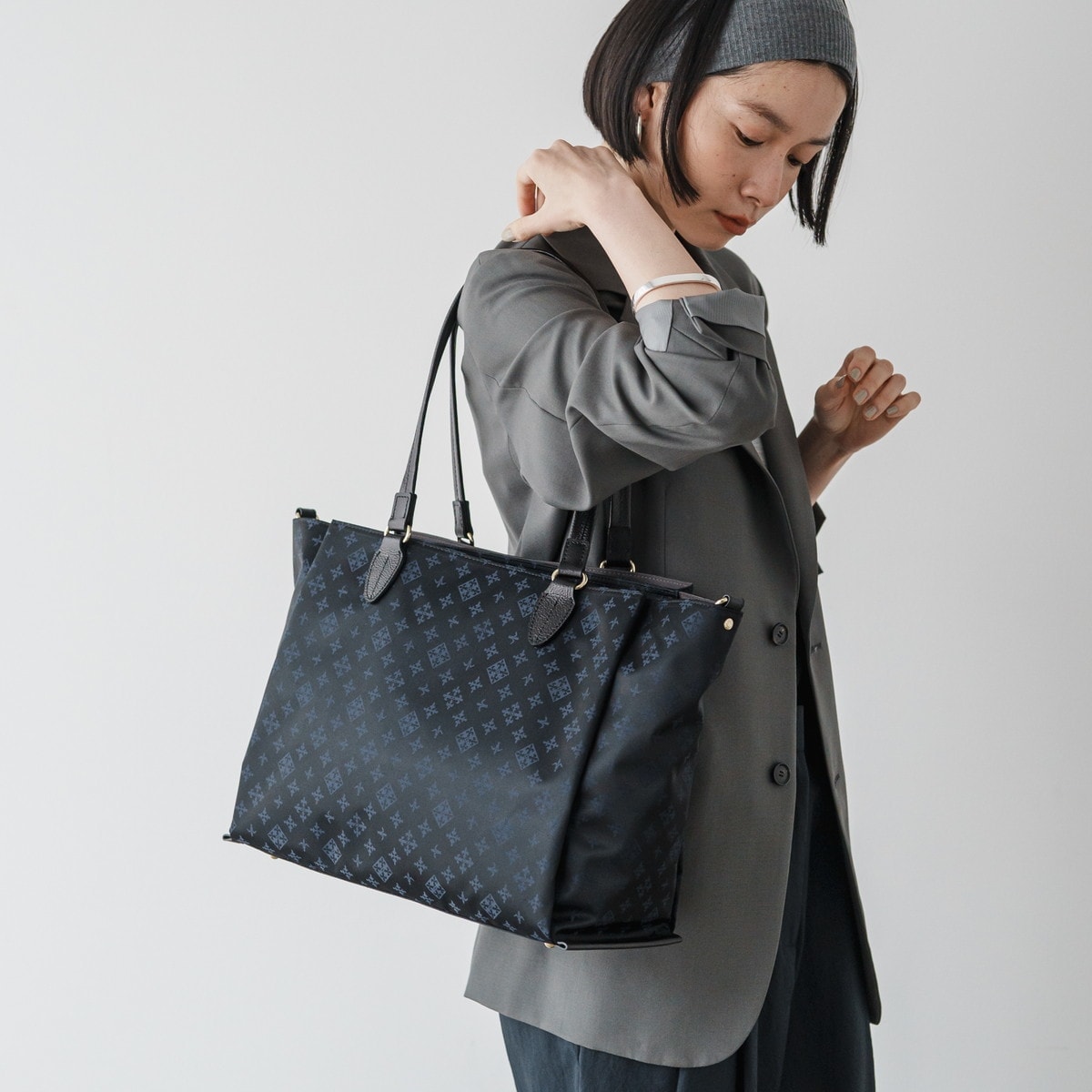 極美品】russet ラシット ナイロン PCケース ネイビー×ボルドー A4 極