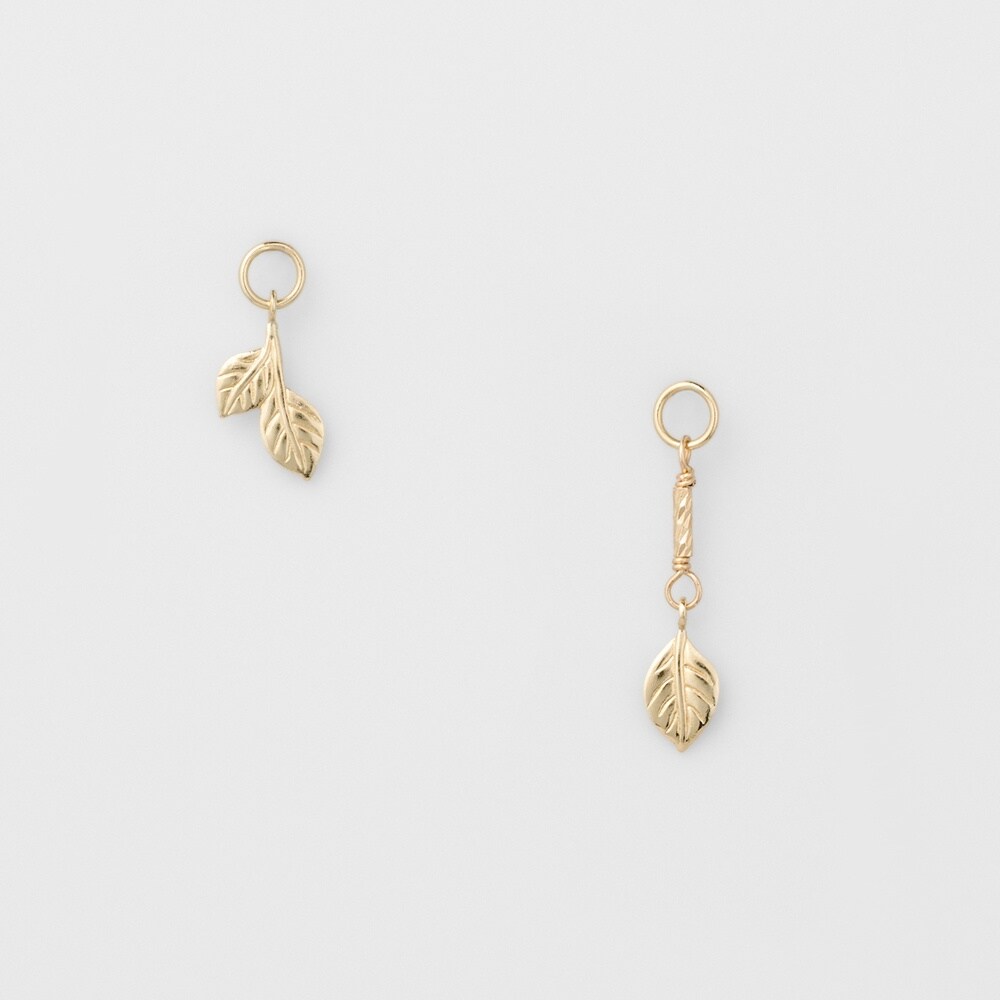 agete アガット 琥珀リーフ アシメントリー ピアスチャーム