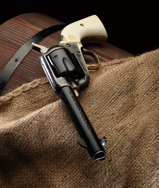 ケースハードンフィニッシュが際立つオリジナルカスタム「ハート