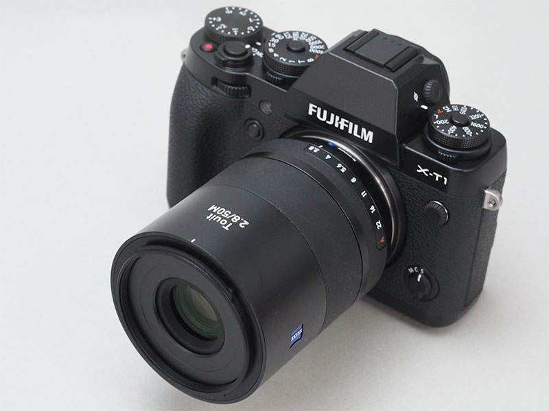 繊細さとリアリティを兼ね備えた名門のマクロレンズ――カールツァイス