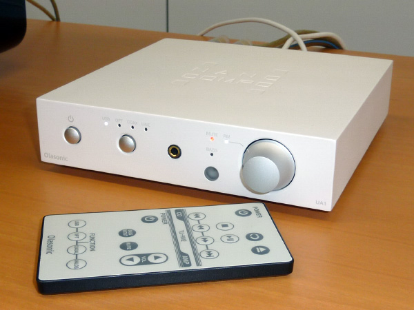 オラソニックの“ナノコンポ”第1弾「NANO-UA1」が正式デビュー：小さな