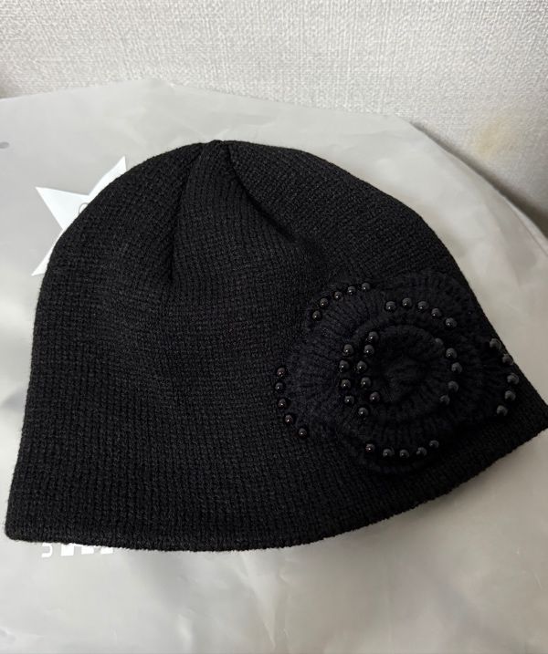 MUSINSA公式 | SETUPEXE PEARL CORSAGE BEANIE / BLACK