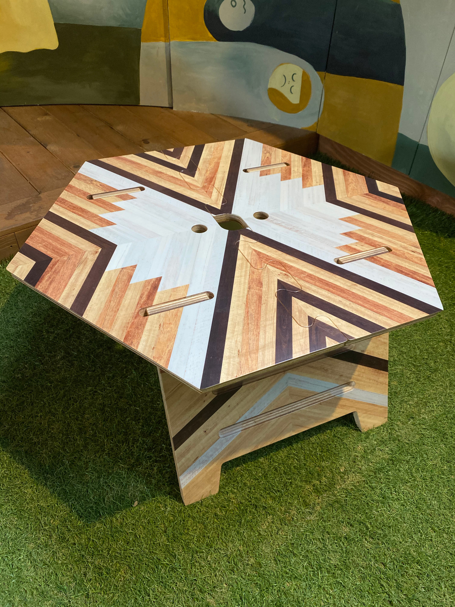 値下げ The Arth 素地ヘキ子 TheArth ヘキサテーブル しま美ンドル