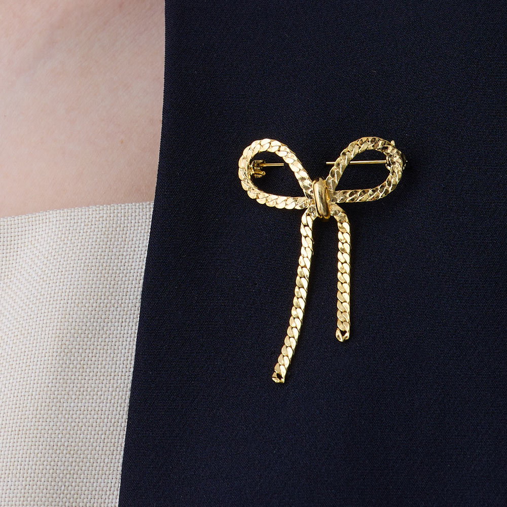 楽天市場】【20%OFFクーポン対象！】ブローチ 日本製 K18GP ショール