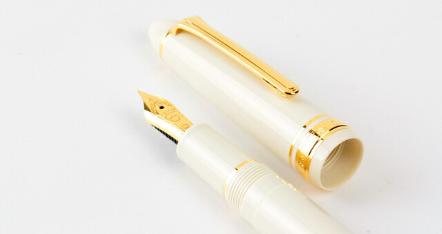 セーラー万年筆 プロフィットスタンダード 万年筆 アイボリー 中細 11
