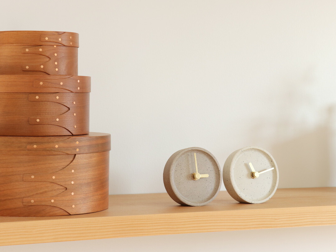 シスコーン坊や インディアン 陶器置き時計 陶磁器製時計 colon