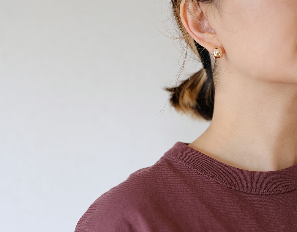 K18 ゲッコー ピアス