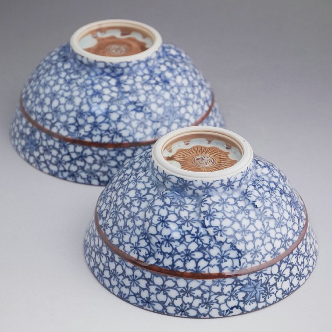 染付雲錦詰夫婦茶碗 胴紐 孝峰 - 京焼清水焼 松韻堂