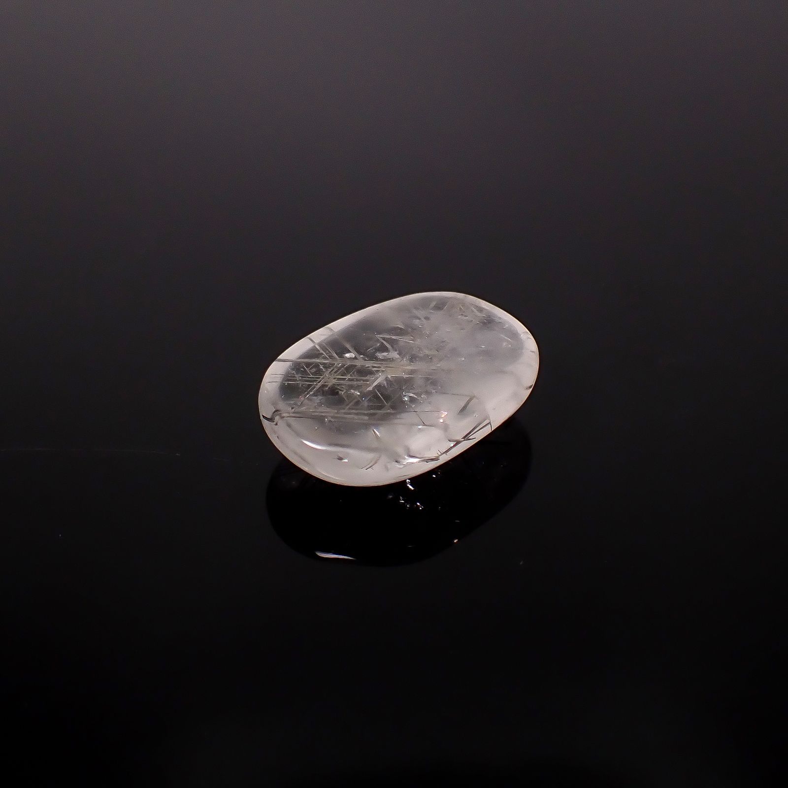 シルバールチルクォーツ ブラジル産 19.72ct / 22.4x16.2mm前後