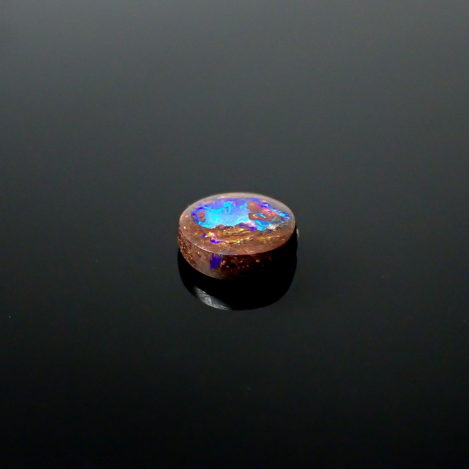 ウッドオパール オーストラリア産 0.56ct / 5.9x5.9mm前後 [251131296