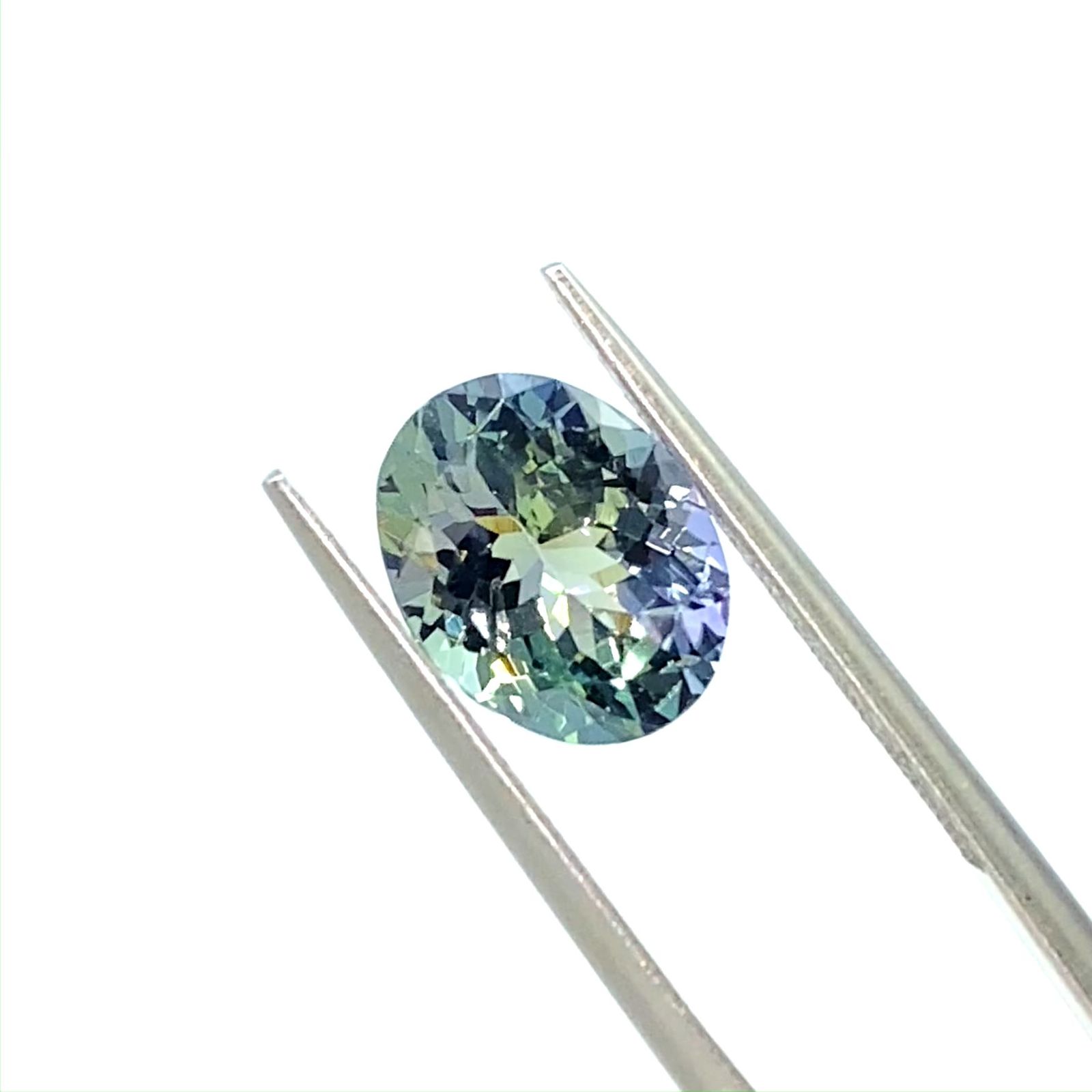 バイカラータンザナイト(宝石名タンザナイト)タンザニア産 識別済 2.87