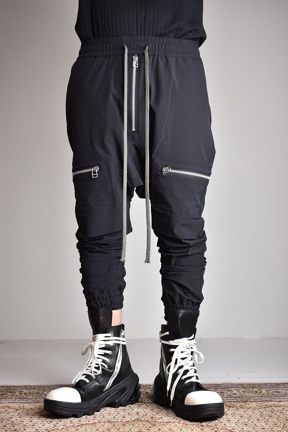 A.F ARTEFACT - Front Zip Sarouel Easy