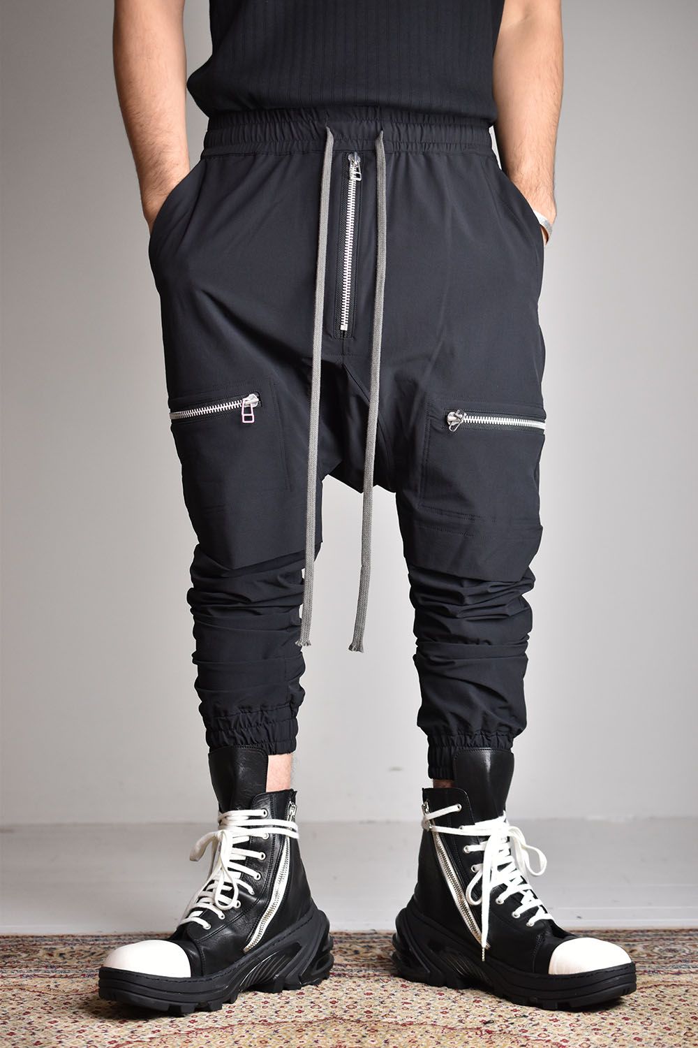 A.F ARTEFACT - Front Zip Sarouel Easy