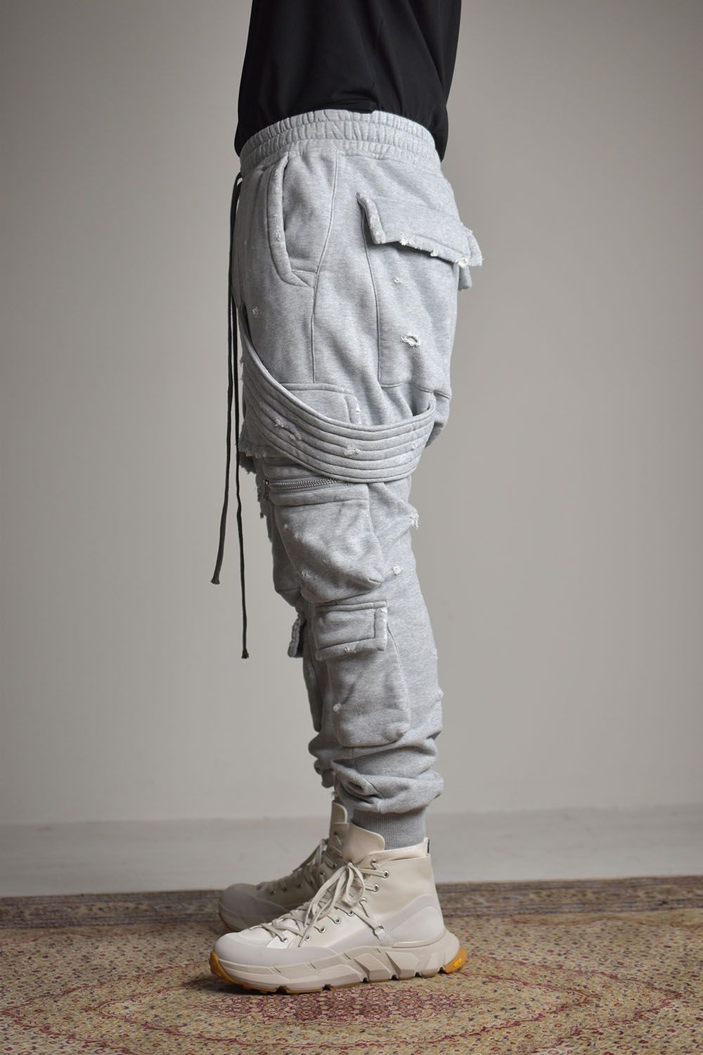 売人様専用 最も安い F ARTEFACT ショートサルエルカーゴパンツ 売人 F