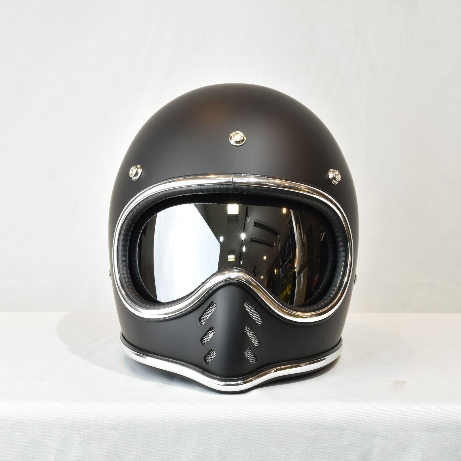 BURST HELMET】 予約受付中 | バースト クロムクロス | chord online store