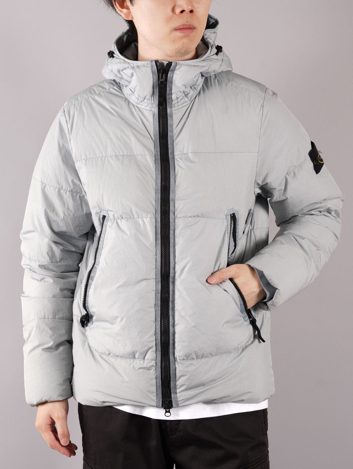 STONE ISLAND - ラスト1点 / GARMENT DYED CRINKLE REPS NY DOWN-TC