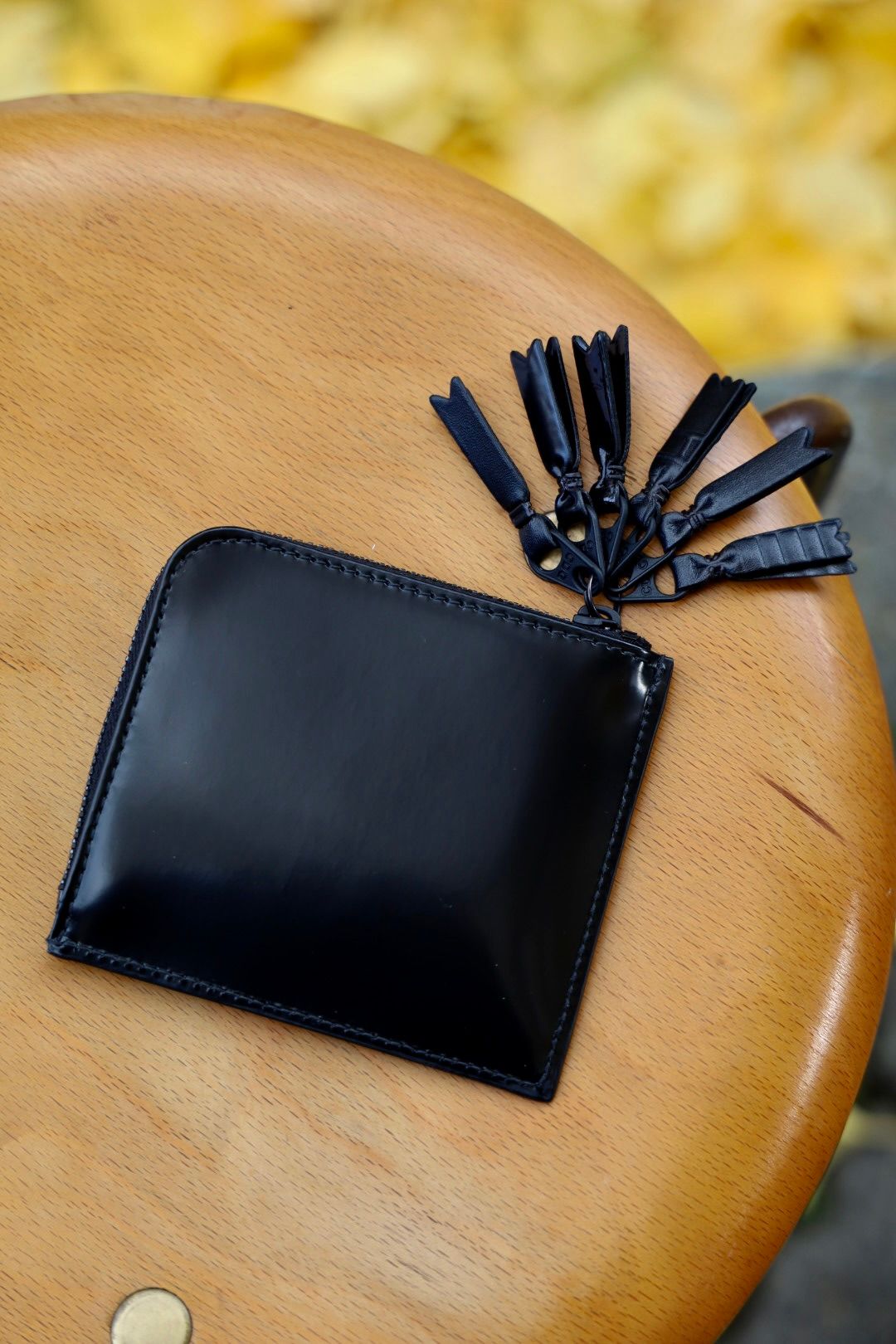 コムデギャルソンL字型ZIP財布ポルカドット