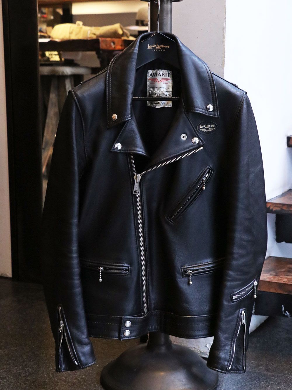 ルイスレザー ドミネーター タイトフィット 34 カウレザー