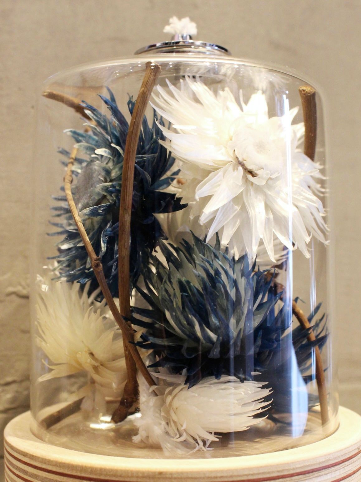 オイルランプの台瑠璃色に花模様 【公式通販】