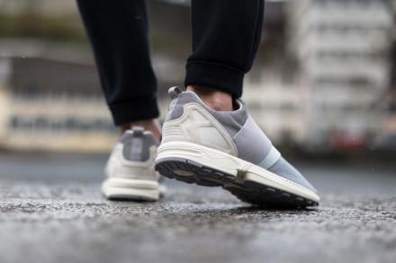好きなもの 見本 adidas ZX 8000 G-SNK atmos GRAY TWO/SIGNAL CIAN