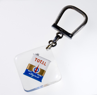 TOTAL ブルボンキーホルダー