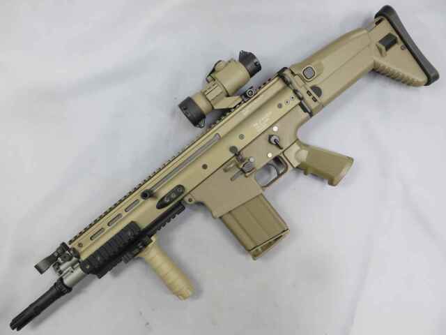 東京マルイ】SCAR-H FDE / ダットサイト・フォアグリップ 次世代電動ガン