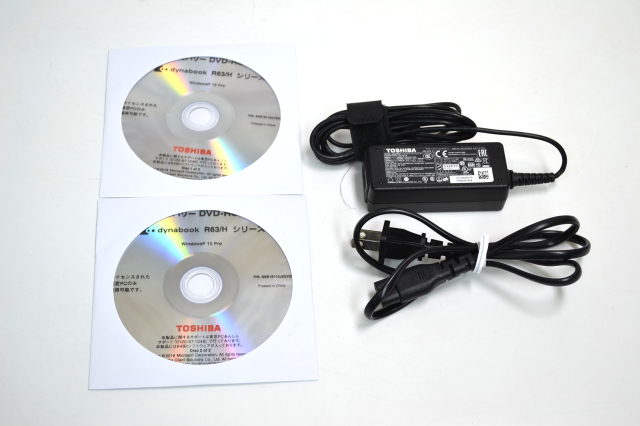フルHD 東芝 dynabook R63/H Core i5 8250U M.2SSD256G メモリ8GB Web