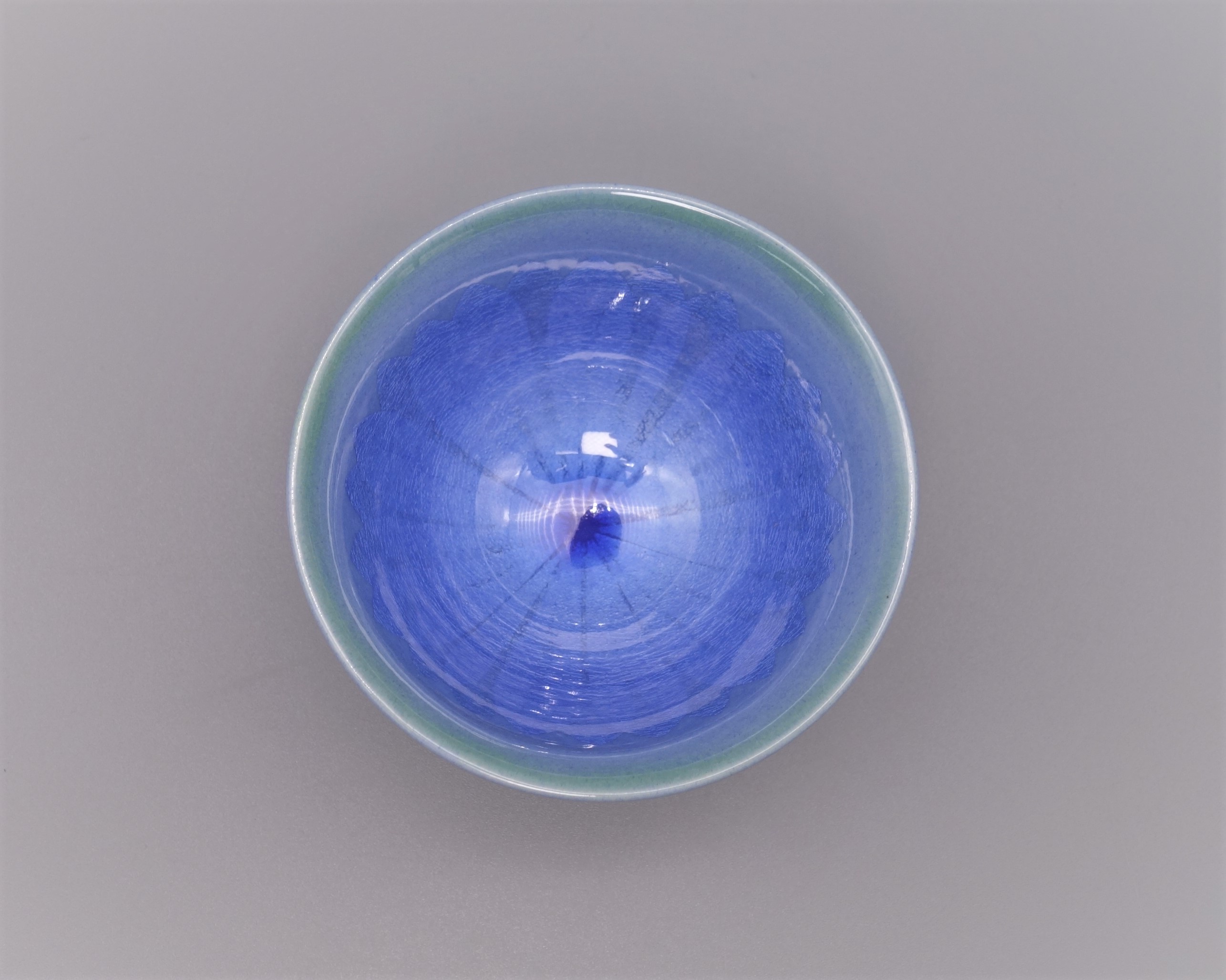 ぐい呑（大） 淡青釉裏銀彩（両面） [ 中田一於 ]