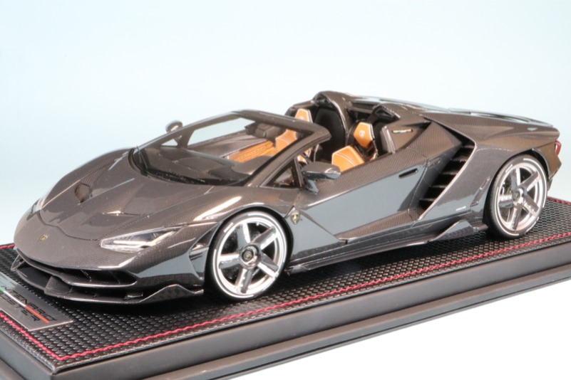 1/18 MRコレクション ランボルギーニシアンロードスター Lamborghini