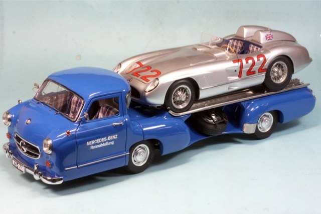 CMC 1/18 メルセデス ベンツ レーシングカー トランスポーター 1955