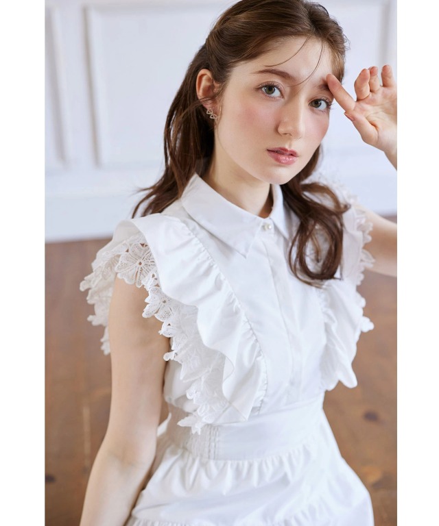 フラワーレース×フリル付きティアードシャツワンピース