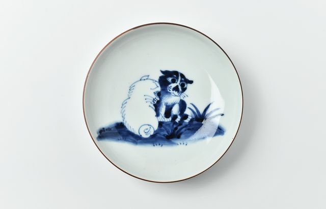 団扇形 岩上花紋 染付 変皿】工芸品 団扇形 岩上花紋 染付 変皿】工芸