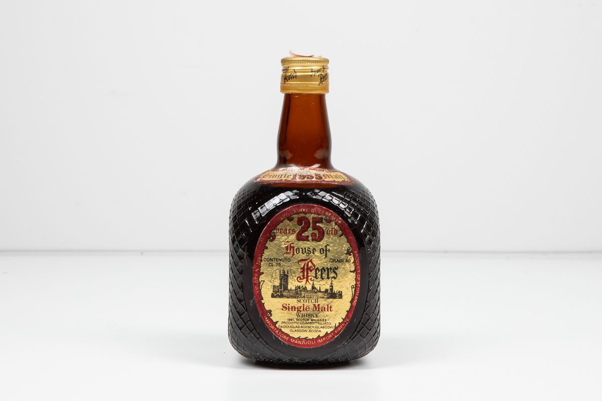 HOUSE OF PEERS Scotch Whisky 古酒 House of Peers 1969 - Ratings