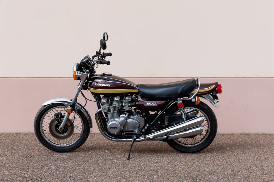 1989 Kawasaki ZX7 Ninja VIN: JKAZX2A13EB504909 - CLASSIC.COM