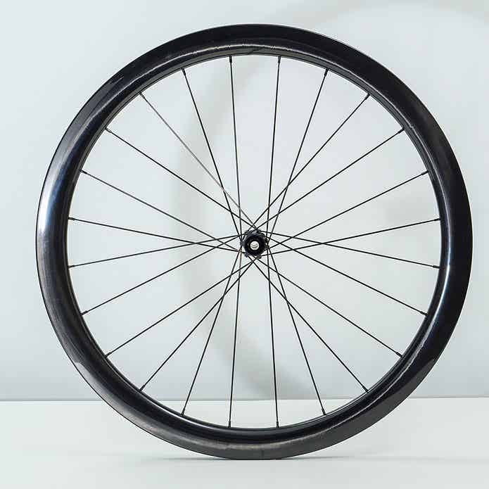 ワイズロードが開発】オリジナルブランド「ANTARES 」からカーボン