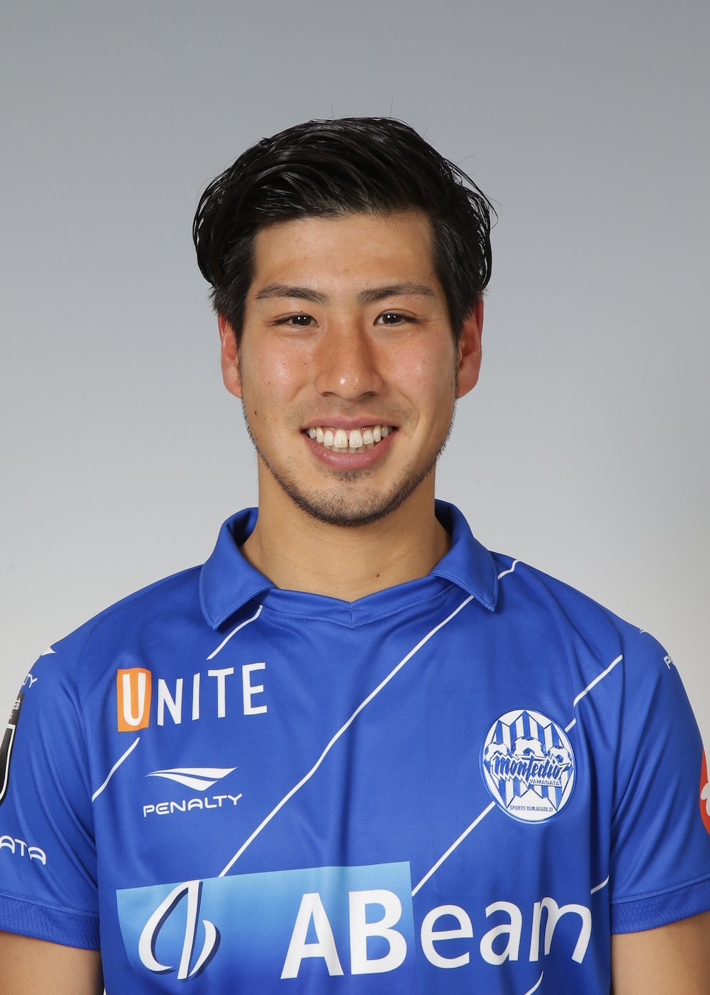 2020 Jリーグ モンテディオ山形 半田陸 直筆サインカード RC 2020 J