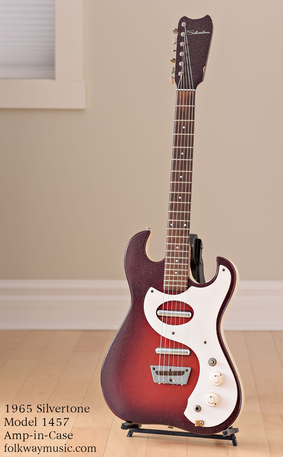 Silvertone-0318-Main2.jpg