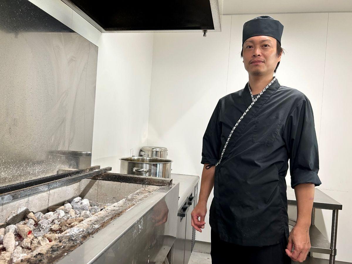 井上直久 「保証書付」人形師の家 額装済 ジブリ 「耳をすませば」劇中