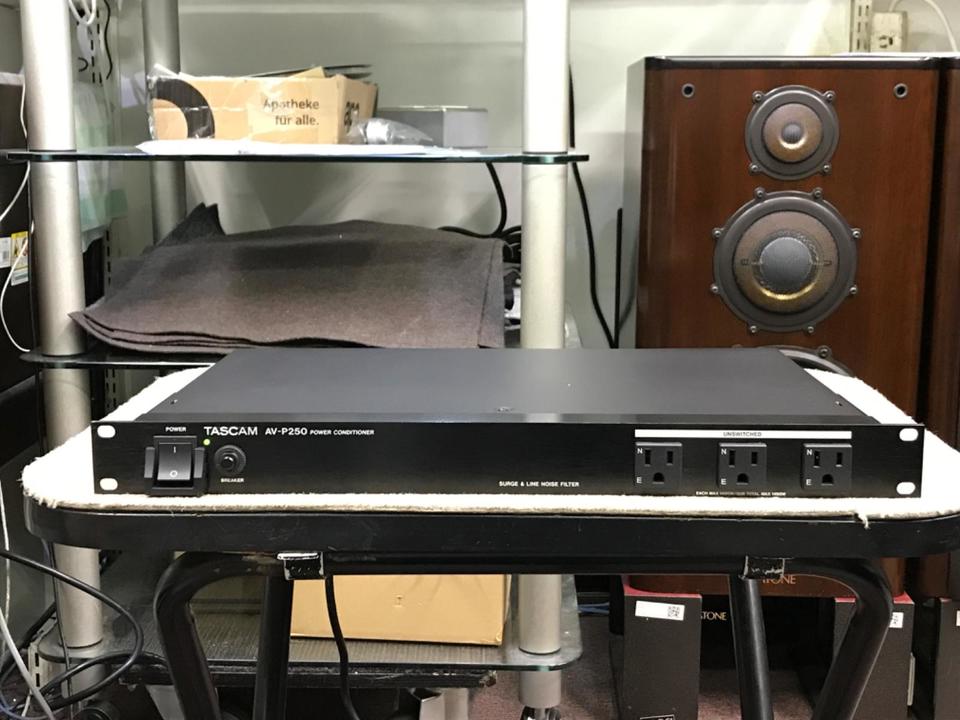 AV-P250 TASCAM - 中古オーディオ 高価買取・販売 ハイファイ堂