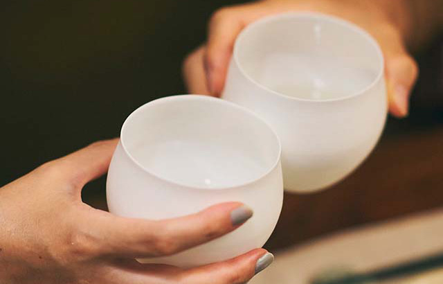 ゲルトクナッパー 陶器のワイングラス ゲルトクナッパー 陶器のワイン